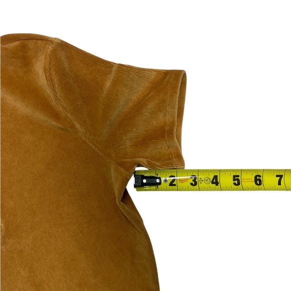 Alo Yoga Quarter Zip Mock Neck Corduroy Crop Top In Toffee -  Women’s size small - Picture 7 of 10